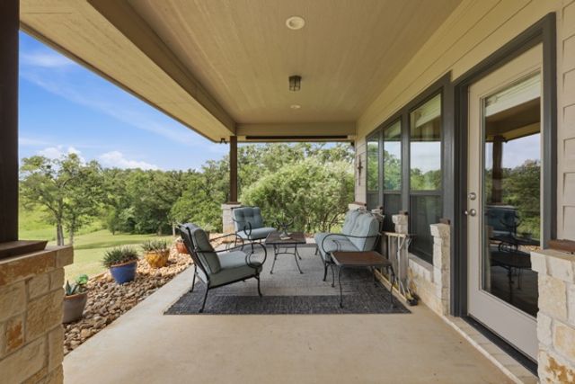 3104 Stonewood Drive, Franklin, TX 77856