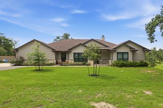 3104 Stonewood Drive, Franklin, TX 77856