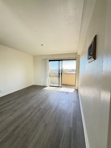 4041 Oakcrest Dr 408, San Diego, CA 92105