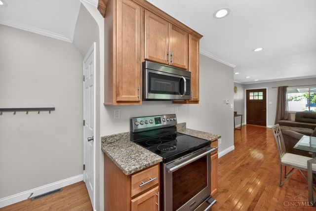 9520 West Avenue, Blue Ash, OH 45242
