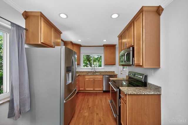 9520 West Avenue, Blue Ash, OH 45242