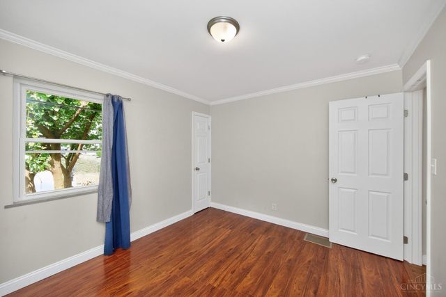 9520 West Avenue, Blue Ash, OH 45242