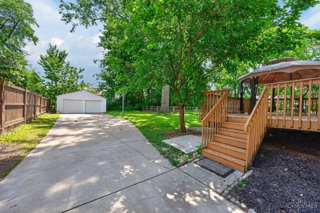 9520 West Avenue, Blue Ash, OH 45242