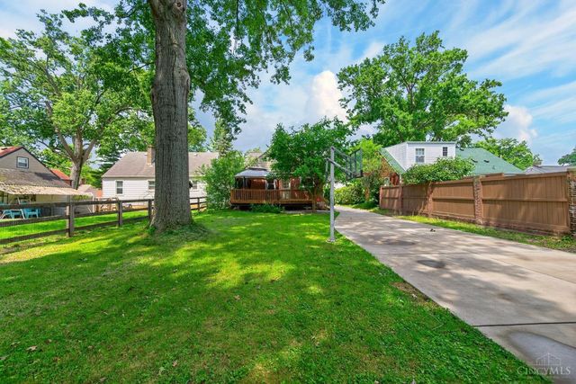 9520 West Avenue, Blue Ash, OH 45242