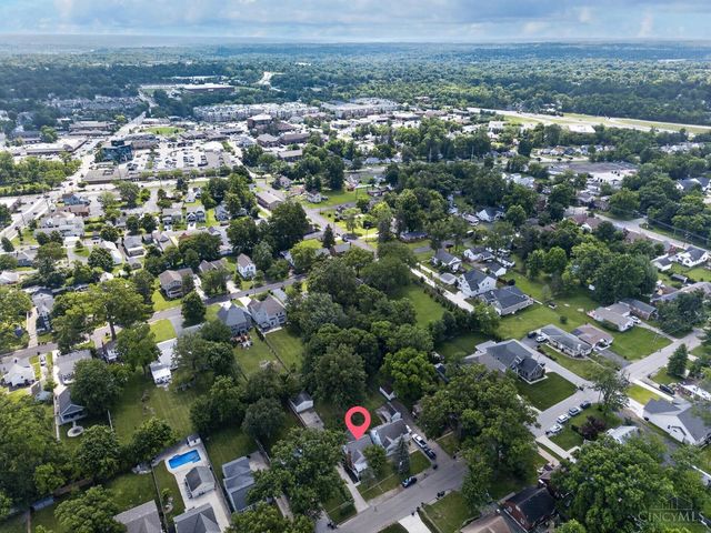 9520 West Avenue, Blue Ash, OH 45242