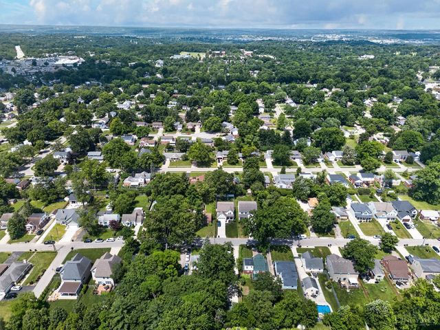 9520 West Avenue, Blue Ash, OH 45242