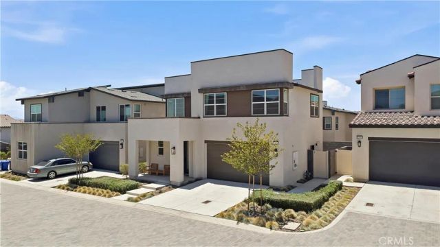 15964 Caterpillar, Fontana, CA 92336