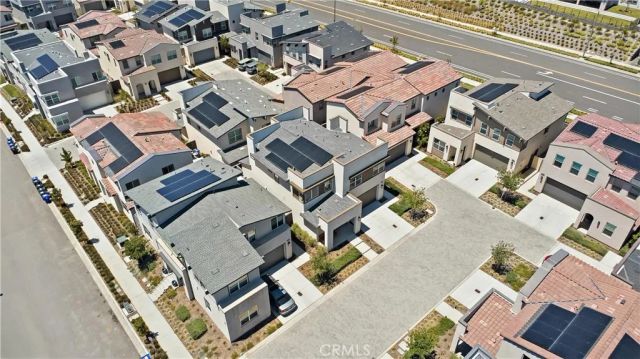 15964 Caterpillar, Fontana, CA 92336