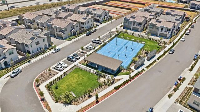 15964 Caterpillar, Fontana, CA 92336