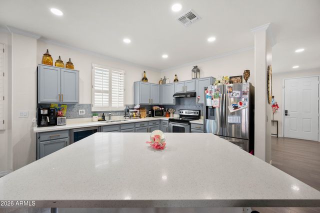 3126 W Apollo Road, Phoenix, AZ 85041