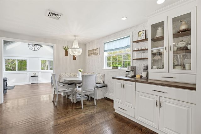 15 Hemlock Dr, Norwell, MA 02061