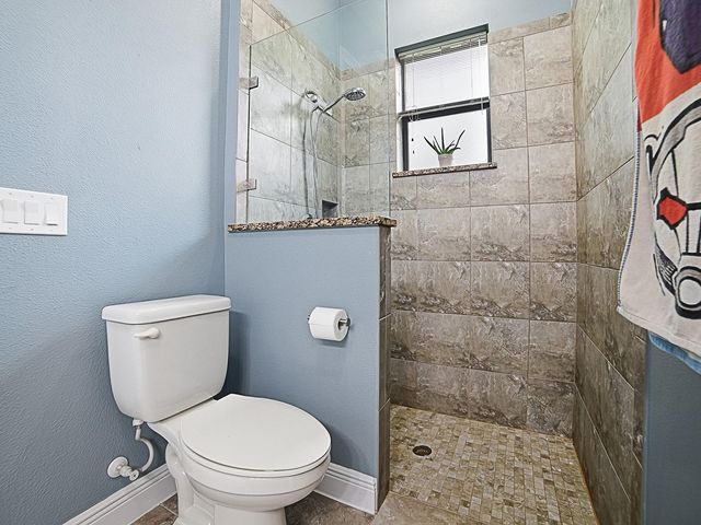 38701 OAK PLACE COURT, Lady Lake, FL 32159