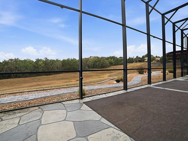 38701 OAK PLACE COURT, Lady Lake, FL 32159