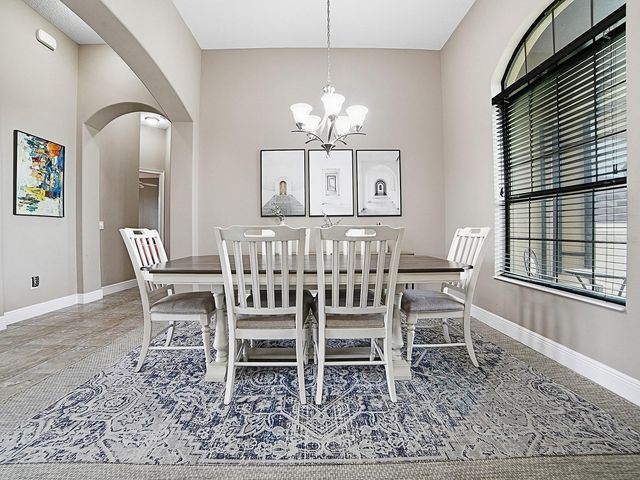 38701 OAK PLACE COURT, Lady Lake, FL 32159