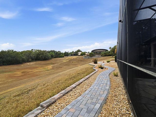 38701 OAK PLACE COURT, Lady Lake, FL 32159