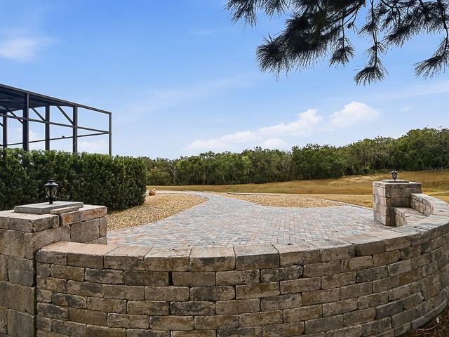 38701 OAK PLACE COURT, Lady Lake, FL 32159