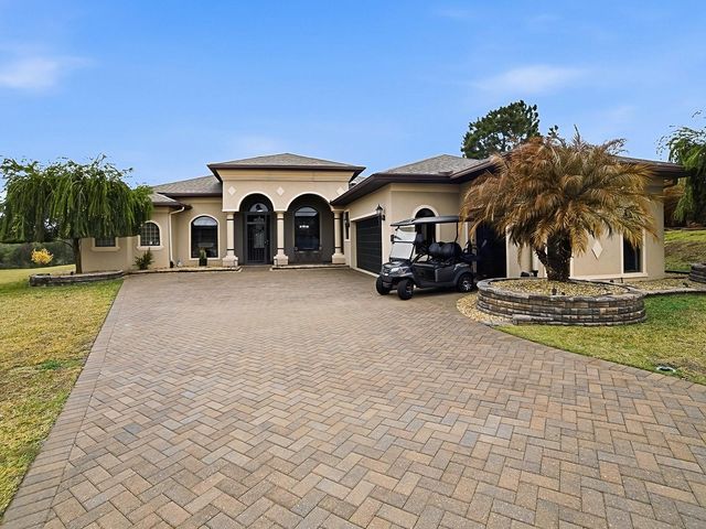 38701 OAK PLACE COURT, Lady Lake, FL 32159