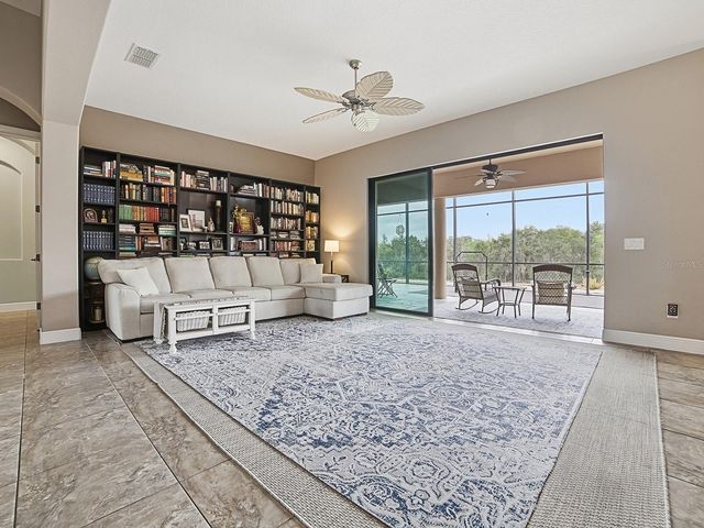 38701 OAK PLACE COURT, Lady Lake, FL 32159