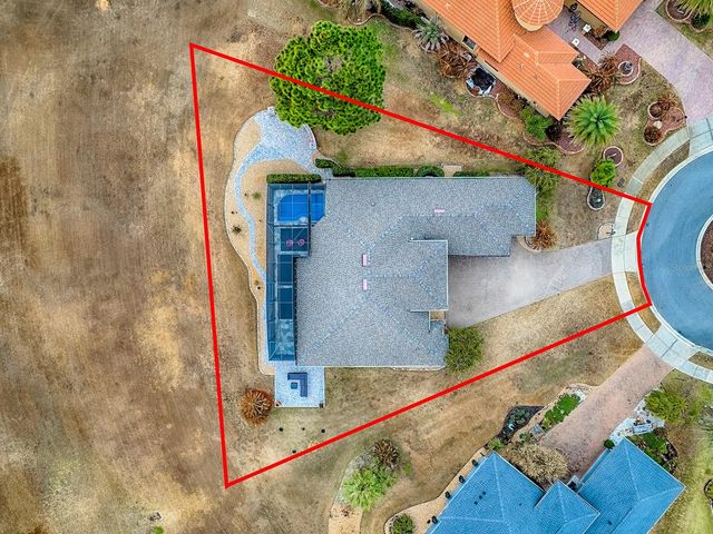 38701 OAK PLACE COURT, Lady Lake, FL 32159