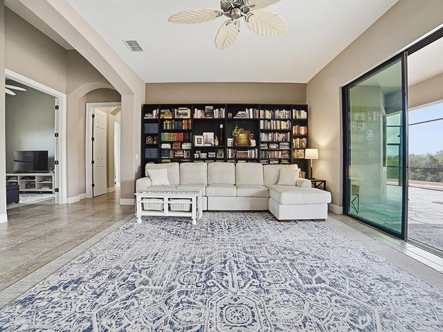 38701 OAK PLACE COURT, Lady Lake, FL 32159