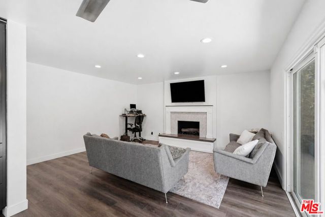 5516 Bluebell Avenue, Valley Village, CA 91607