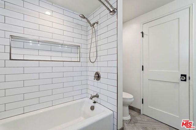 5516 Bluebell Avenue, Valley Village, CA 91607