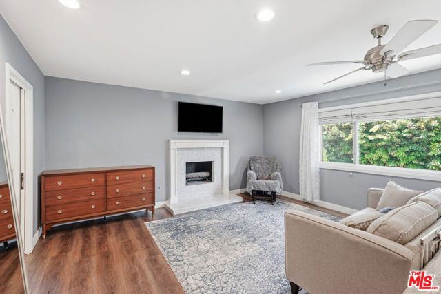 5516 Bluebell Avenue, Valley Village, CA 91607