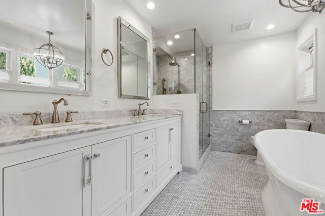 5516 Bluebell Avenue, Valley Village, CA 91607