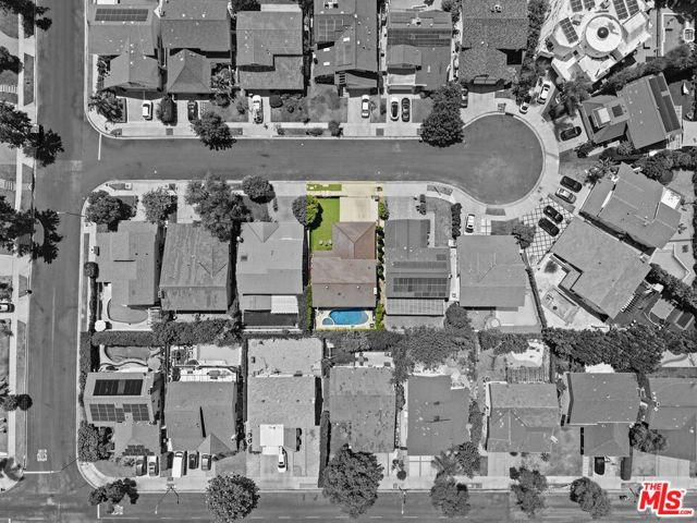 5516 Bluebell Avenue, Valley Village, CA 91607