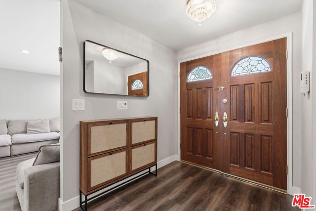 5516 Bluebell Avenue, Valley Village, CA 91607
