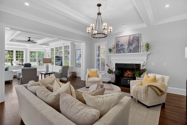 9 Watroo Point, Charleston, SC 29492