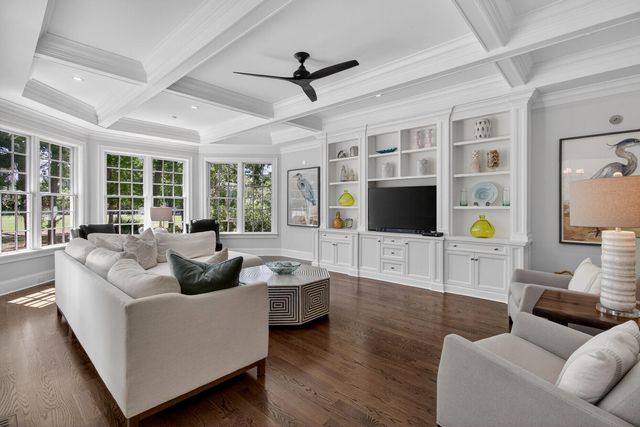 9 Watroo Point, Charleston, SC 29492