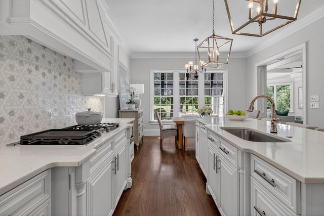 9 Watroo Point, Charleston, SC 29492