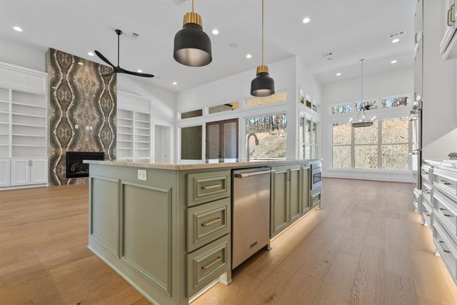 136 Abington Drive, Little Rock, AR 72223