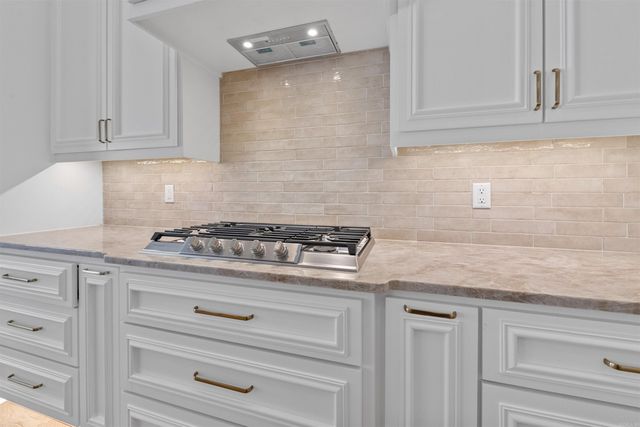 136 Abington Drive, Little Rock, AR 72223