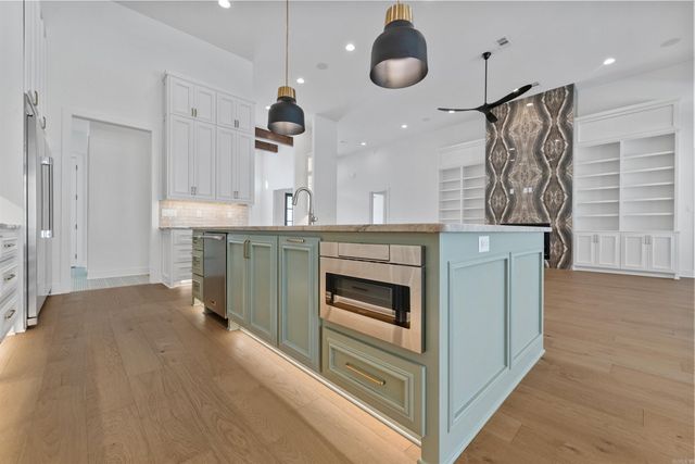 136 Abington Drive, Little Rock, AR 72223