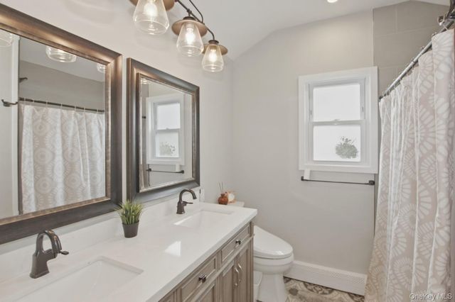 14 Sunburst Drive, Rocky Point, NY 11778