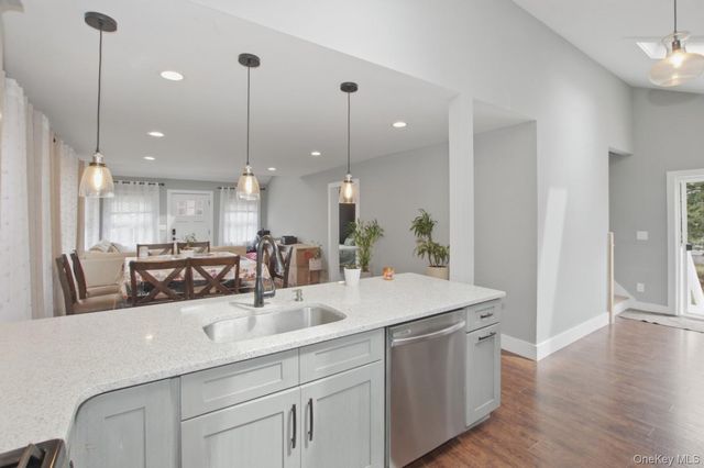 14 Sunburst Drive, Rocky Point, NY 11778