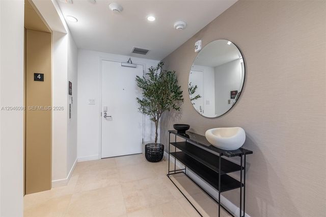 1135 103rd St 405, Bay Harbor Islands, FL 33154