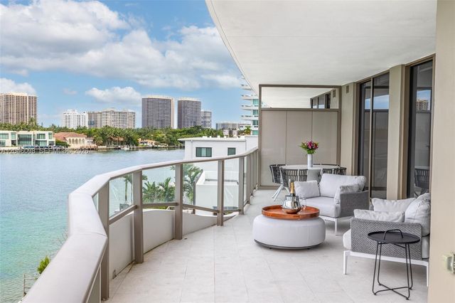 1135 103rd St 405, Bay Harbor Islands, FL 33154