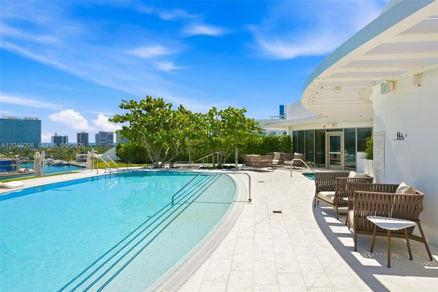1135 103rd St 405, Bay Harbor Islands, FL 33154