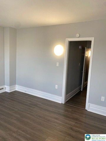 854 Penn Street, Allentown City, PA 18102