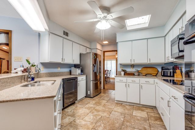 4309 Boca Bay Drive, Dallas, TX 75244