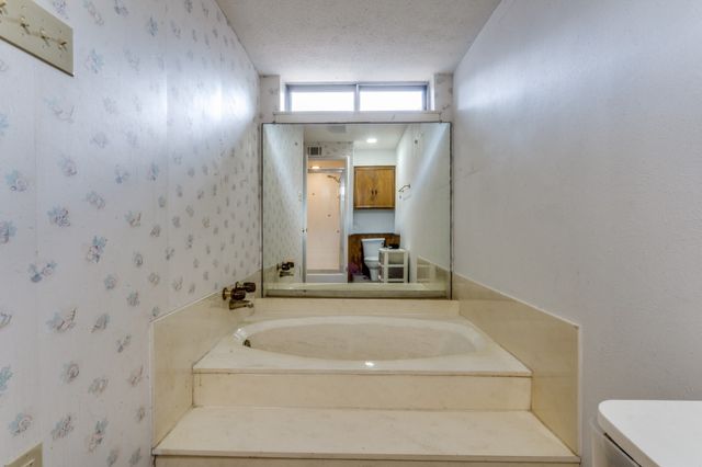 4309 Boca Bay Drive, Dallas, TX 75244
