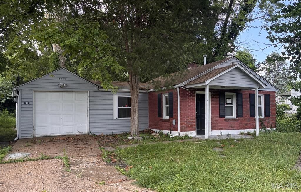 10019 Northgate Drive, Riverview, MO 63137