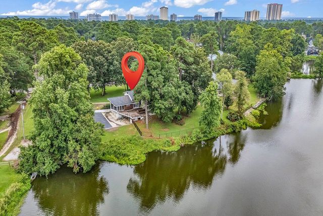 115 Green Lake Dr., Myrtle Beach, SC 29572