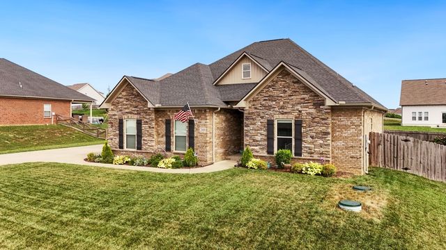 2608 Etna Dr, Chapel Hill, TN 37034