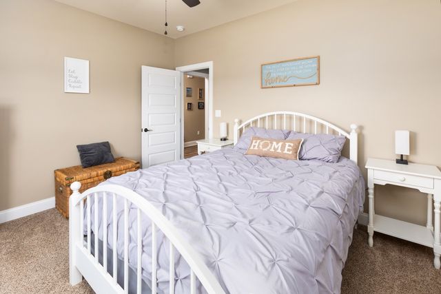 2608 Etna Dr, Chapel Hill, TN 37034