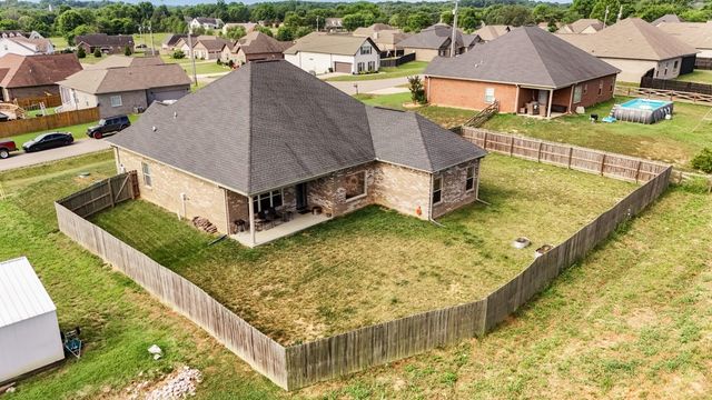 2608 Etna Dr, Chapel Hill, TN 37034