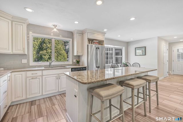 7 Lafayette Drive, Trumbull, CT 06611